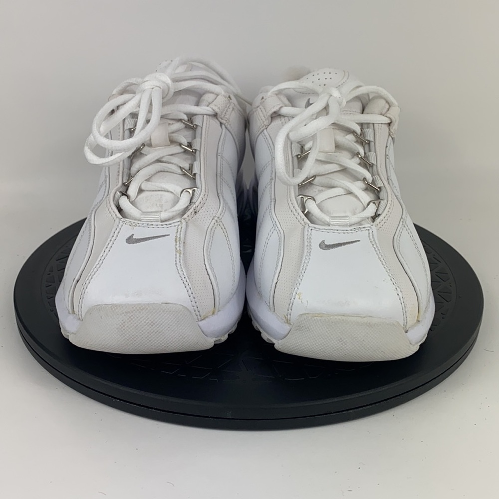 Nike VXT White Leather Athletic Cross Training Shoes 310234-101 Men's Size 8.5 - Picture 2 of 13